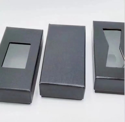 Boîte-cadeau rectangulaire de carton de noir de CDR AI PSD avec le couvercle transparent