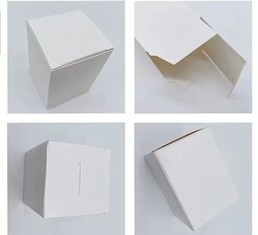 La petite plaine adaptée aux besoins du client a réutilisé la boîte de gâteau 10x10x7 blanche de boîte-cadeau de papier