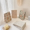 Petit sac de papier plié floral de cadeau de mariage actuel des sacs en papier 30gsm-160gsm de poignée